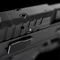 Pistolet  CZ P-09 C Nocturne kal. 9x19 - 6