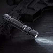 Fenix PD36R Pro - Latarka taktyczna - 2800 lumenów - 6
