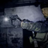 Fenix GL06-365- Latarka na broń do Sig Sauer P365 - 600 lumenów - GL06-365 - 5